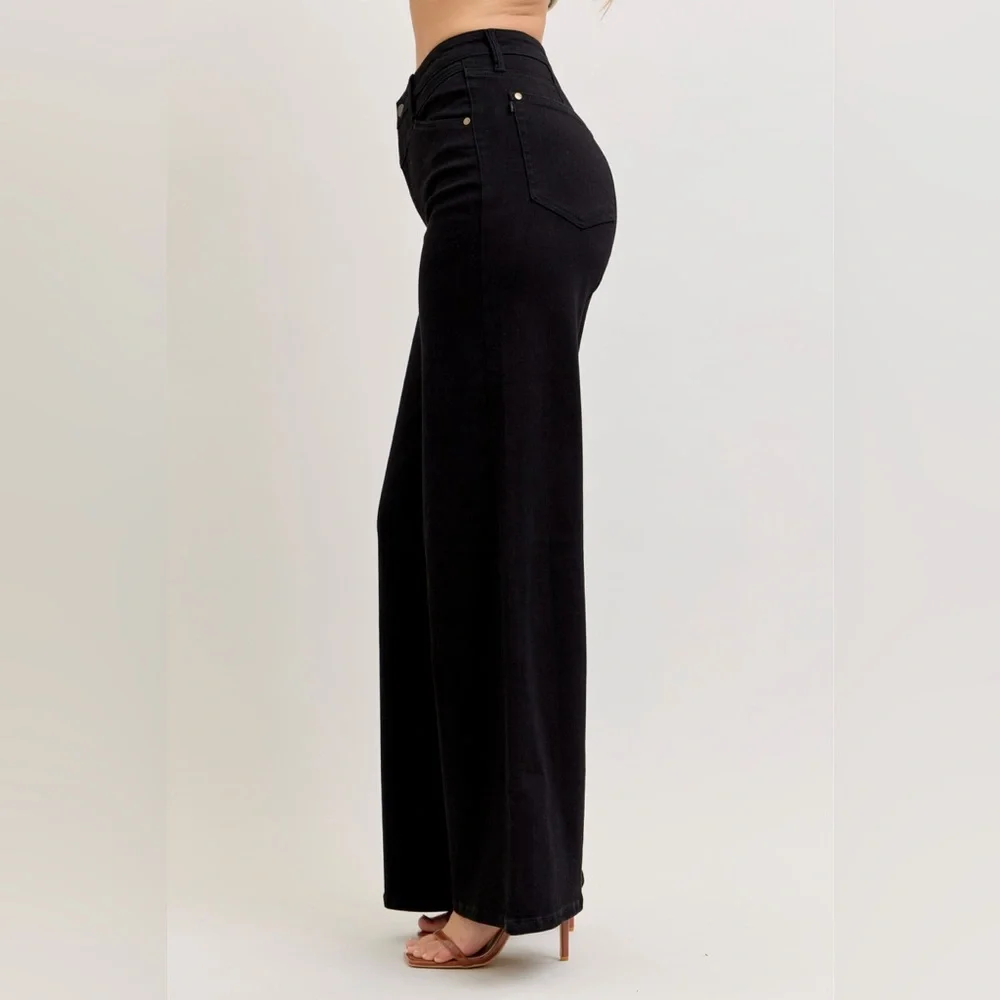Judy Blue Black High-Waisted Wide Leg Jeans - Picture 9 of 10